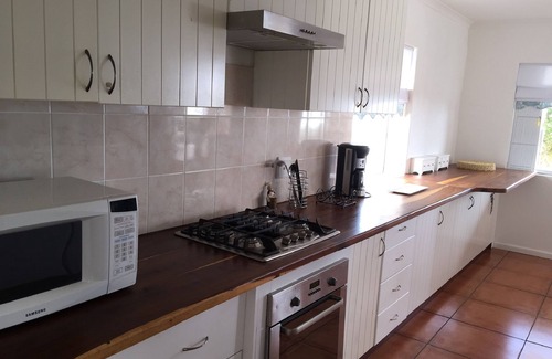 Paternoster House | Villa Amore