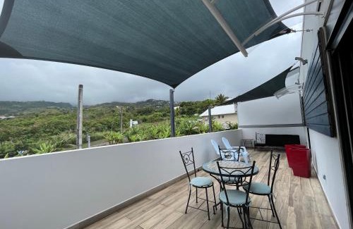 Sainte-Clotilde Villa | Villa Ananas La Réunion et piscine chauffée