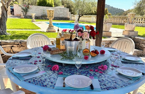 Cabasse Villa | Villa and private heated pool until October 18