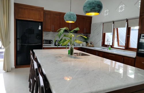 Lovina Villa | Villa Angel Lovina – Luxurious 4BR Retreat with Pool, Managed by Gema Property