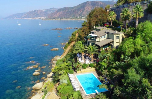 Capo d'Orlando Apartment | Villa Anita (Falco)