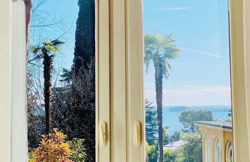 Gardone Riviera House | VILLA ANITA LAKE VIEW