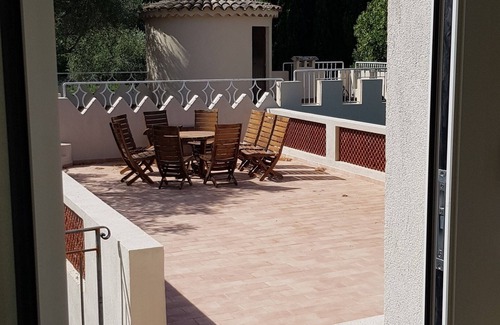 Mougins Apartment | Villa Appartment 100m², Mougins, incredible view, superb indoor pool