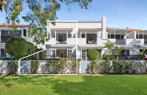 Noosaville Apartment | Villa Aqua 6 - Riverfront Noosaville