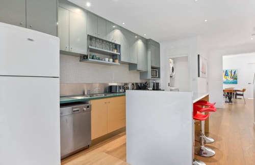 South Yarra House | Villa Argo |Courtyard|800m Chapel St *Free1Night*