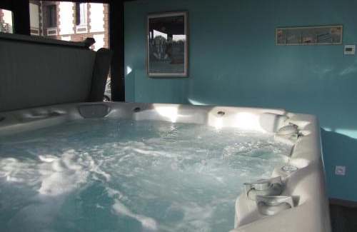 Ouville-la-Riviere House | Villa Argonne