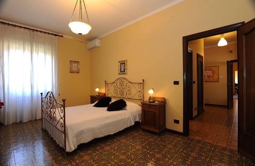 Corviale Apartment | Villa Arvalia Apartment in Rome