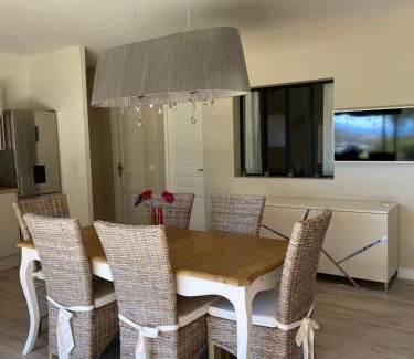 La Londe-les-Maures Apartment | Villa Astree Coté Mer