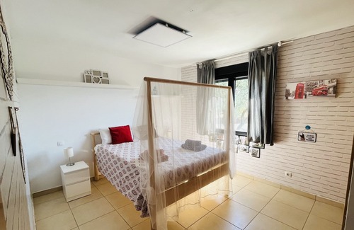 Valdeaveruelo Villa | Villa at 45 km from Madrid / El Sitio de Pepe