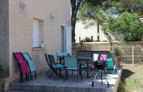 Moriani-Plage House | Villa au bord de mer, avec vue mer et accès plage