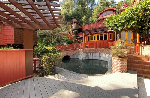 Kentfield Villa | Villa Aubergine in Kentfield - 2 beautiful bedrooms and a private bathroom