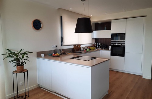 Plougastel-Daoulas Villa | Villa Avec Piscine Intérieure et vue mer Sauvage