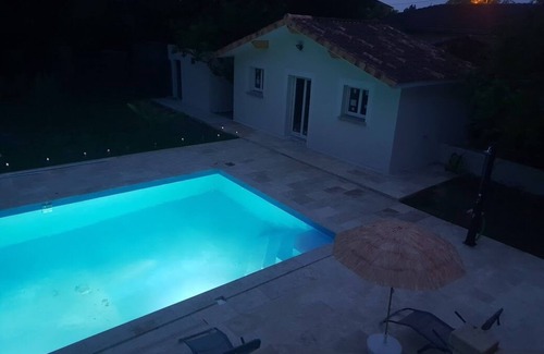 Bassens Villa | Villa Avec Piscine