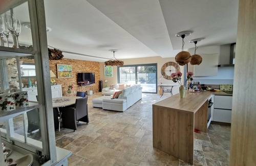 Saint-Cyprien Villa | Villa Avec Piscine à Débordement Plages à 5mn