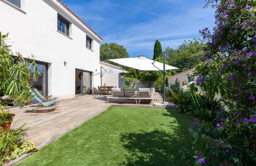 Les Trois Lucs Villa | Villa avec piscine à Marseille