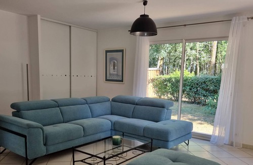 Azur Villa | Villa Avec Piscine Proche lac & Océan