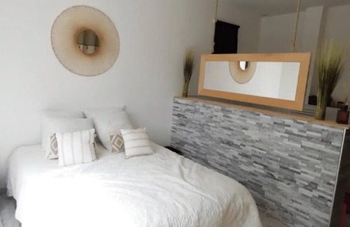 Deyme Villa | Villa Avec Piscine Toulouse Canal du Midi