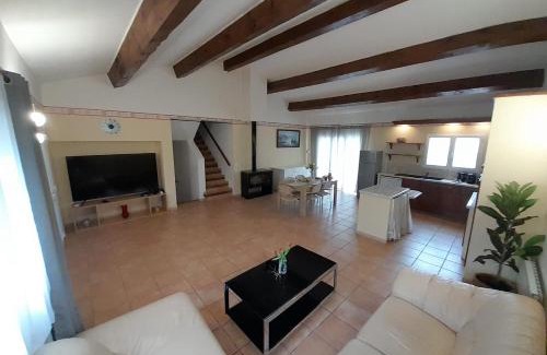 Sainte-Marie-la-Mer Villa | Villa avec plage à pied et grande piscine