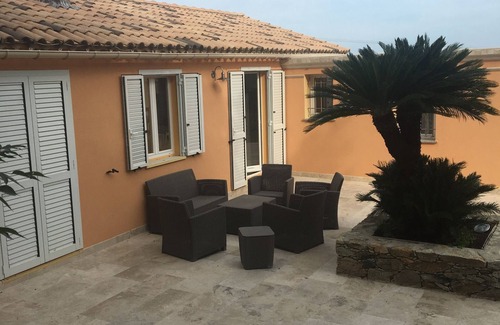 Rapale Villa | Villa Avec vue sur Golfe de ST Florent