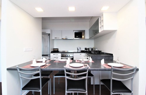 Santa Cruz Villa | Villa Azinhaga
