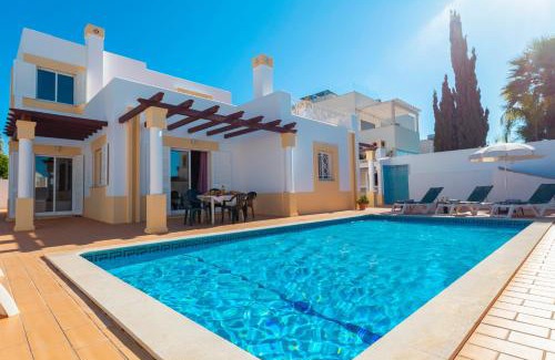 Castelo Villa | Villa Azzurra by Algarve Vacation