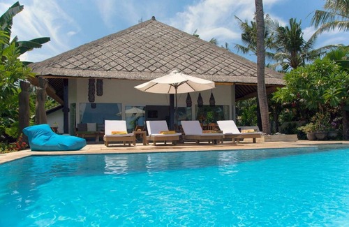 Dencarik Villa | Villa Bali Paradise Escape