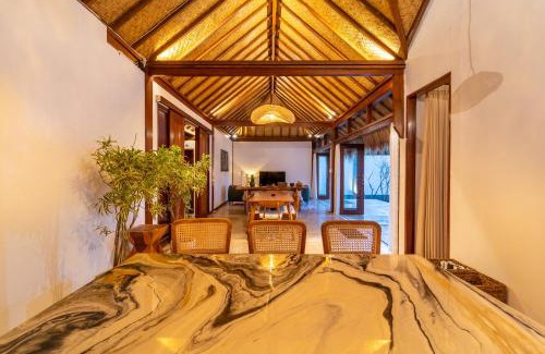 Gili Air Villa | Villa Banten, modern villa with private pool