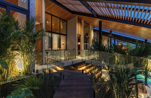 Umalas Villa | Villa Baratega