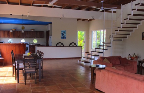 Ciudad Cortes House | Villa Barco with mountain and sea view