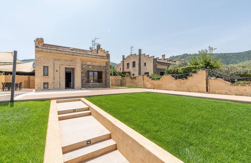 Mazzaforno Villa | Villa Bay Emirs | Modern Sicilian Haven | Lush Garden Oasis | Cefalù Seaside.