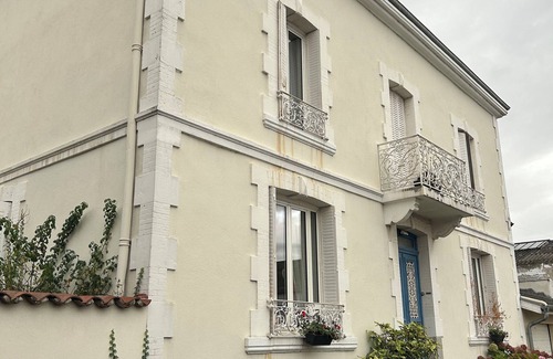 Feurs House | Villa "Belle Époque" - sleeps 18 FEURS (42)