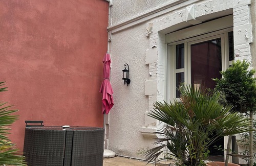 Feurs House | Villa "Belle Époque" - sleeps 18 FEURS (42)