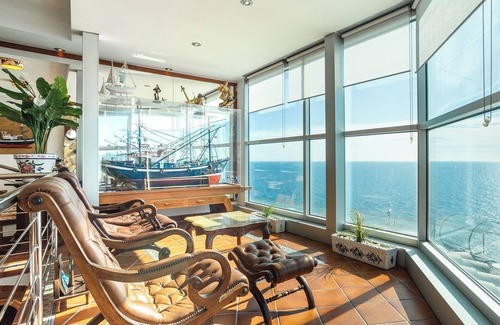 Lloret de Mar Villa | Villa Bergantin with Sea View, Pool & Wi-Fi