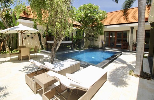 Sanur Villa | VILLA BETUTU 3 BDRM BEACHSIDE WITH POOL, SHORT WALK TO BEACH