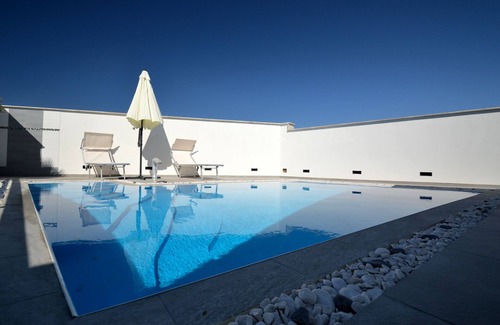Alcamo House | Villa Bianca (villa superiore)