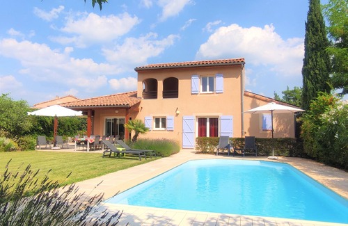 Vallon-Pont-d'Arc Villa | Villa Bienvenue - villa for 8 people with private pool