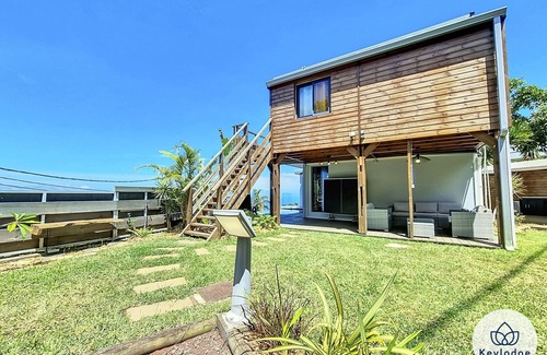 Saint-Leu Villa | Villa Bleu Camaïeu* – with swimming pool and sea view – Saint-Leu