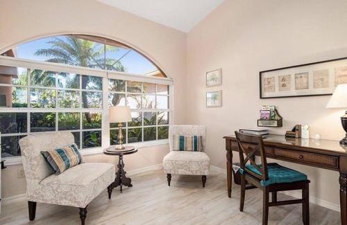 Bonita Springs Villa | Villa Bonita Springs! Gated community! 3 min to beach, golf course view, pool!