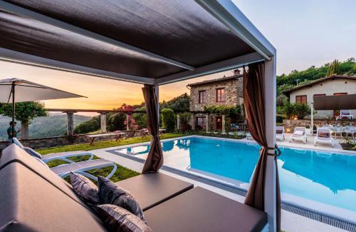 Lucca Villa | Villa Borbone in Pieve S. Stefano, Lucca