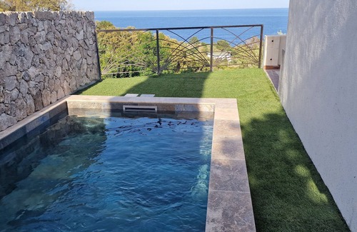 Sari-Solenzara Villa | Villa Bougainvillea