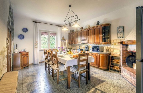 San Gimignano Apartment | Villa Bruma: A welcoming two-story apartment that is part of a villa surrounded by meadows and by green hills, with Free WI-FI.