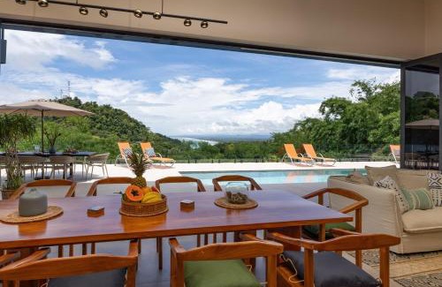 Quepos Villa | Villa Buddha Belly OceanMountain top views