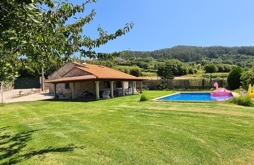 Bueu Cottage | Villa bueu swimming pool 350 m beach