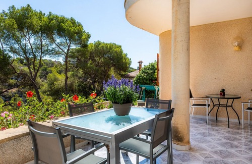 Cala Santany Villa | Villa 'Ca Ses Mestres' with Sea View, Private Terrace and Wi-Fi
