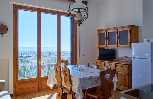 Diano Castello Apartment | Villa Camilla App Terrazzo