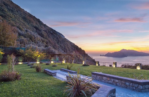 Termini Villa | VILLA CAMPANELLA - Capri Sorrento Positano - Exclusive Pool and garden.