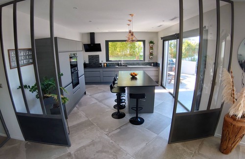 Roquefort-la-Bedoule House | Villa Canailles, sea view, pool and jacuzzi, Cassis