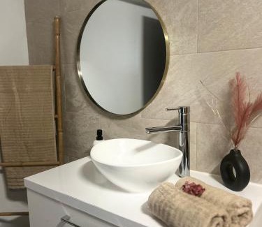 Saint-Joseph House | Villa Canne & Ô