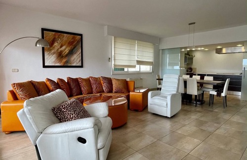 L'Estartit Villa | Villa Cantabric in Estartit for 12 people