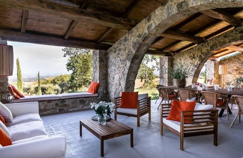 Sarteano Villa | Villa Caprese - Private villa with pool in Tuscany